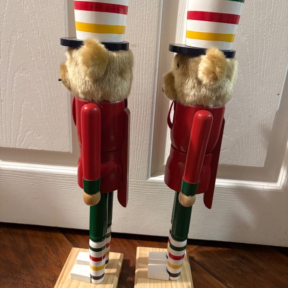 NEW RARE 2-pack 18" Hudson’s Bay Company HBC Stripes Nutcracker Multistripes - Picture 11 of 16
